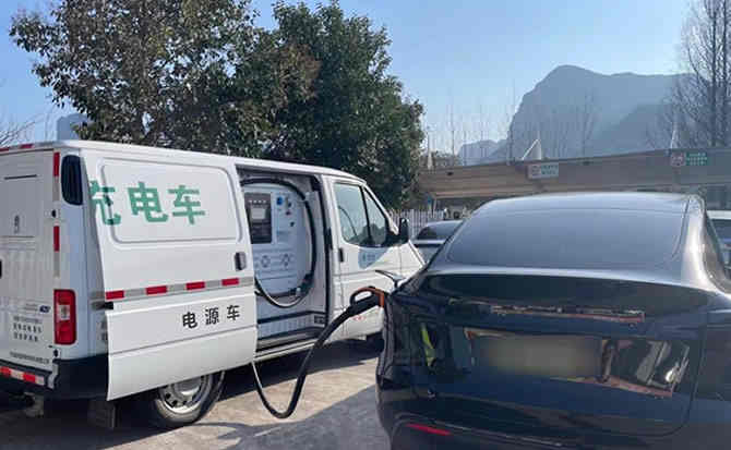 云龙区汽车搭电